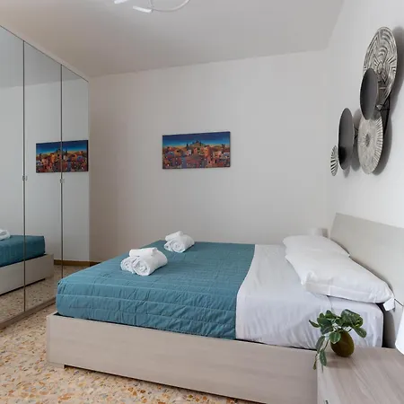 Pisa Quiet And Bright Flats With Balcony Apartamento Exterior foto