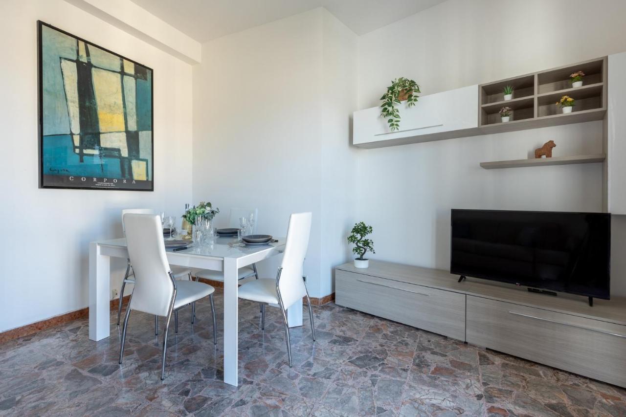 Apartamento Quiet And Bright Flats With Balcony Pisa