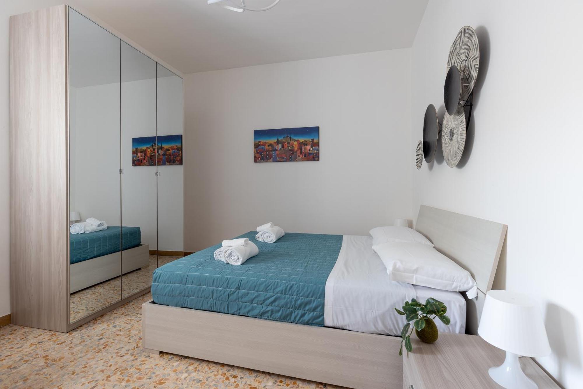Apartamento Quiet And Bright Flats With Balcony Pisa