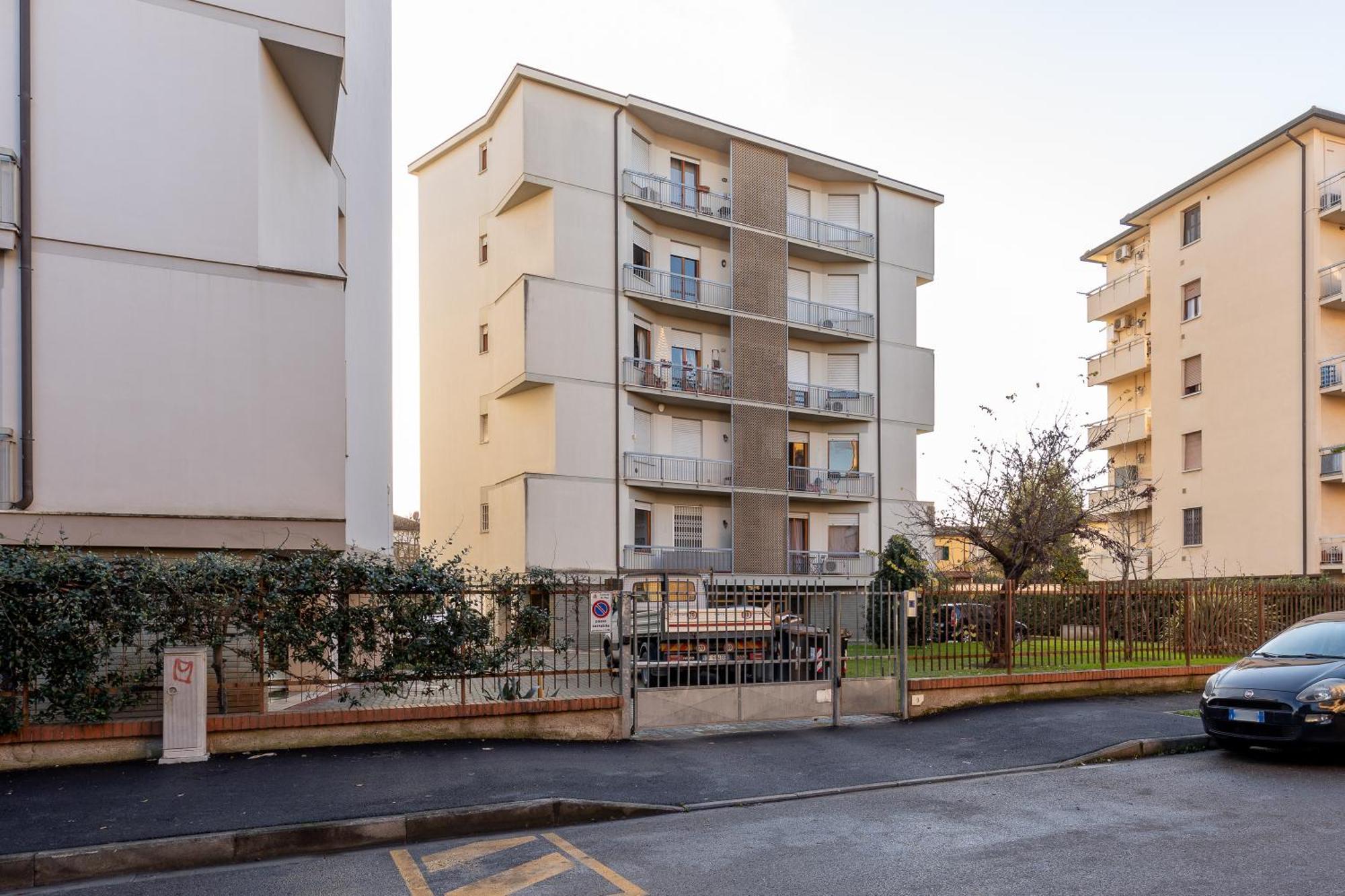 Apartment Quiet And Bright Flats With Balcony
